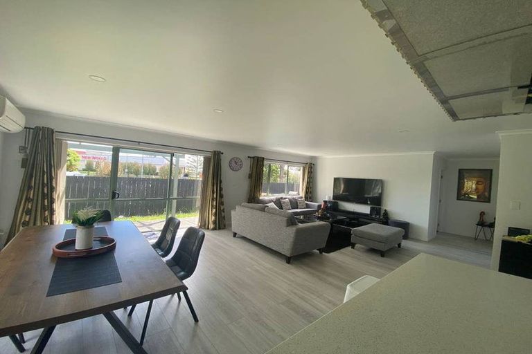 Photo of property in 19 Aclare Place, East Tamaki, Auckland, 2016