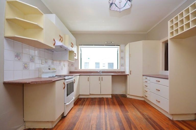 Photo of property in 9 Greers Road, Weymouth, Auckland, 2103