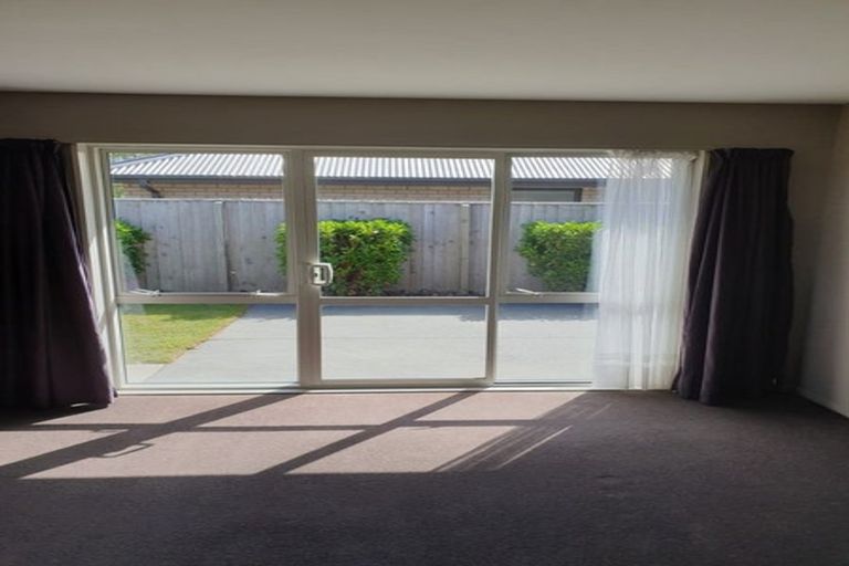 Photo of property in 21 Champagne Avenue, Yaldhurst, Christchurch, 8042