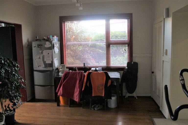 Photo of property in 37 Queen Street, Westport, 7825