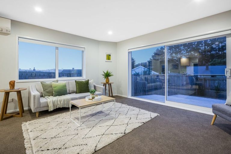 Photo of property in 5a Kaituna Street, Waitangirua, Porirua, 5024