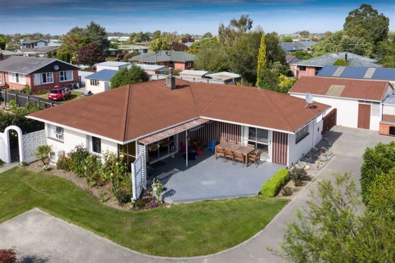 Photo of property in 72 George Street, Tinwald, Ashburton, 7700