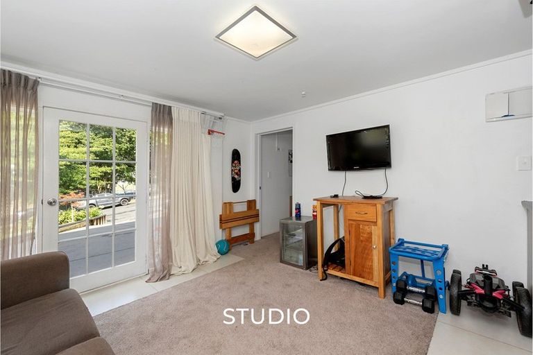 Photo of property in 16 Tainui Street, Frankton, Hamilton, 3204