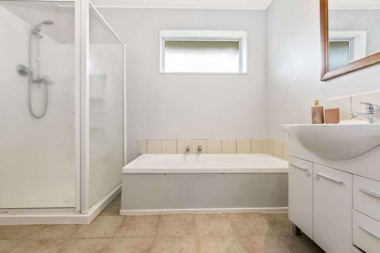 Photo of property in 45 Blomfield Street, Pukehangi, Rotorua, 3015