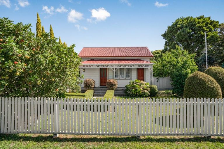 Photo of property in 44c Brandon Street, Featherston, 5710