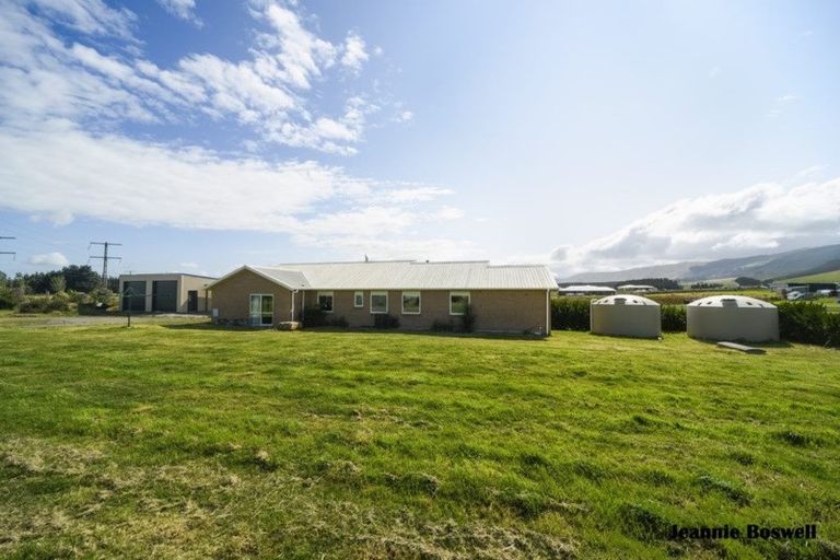 Photo of property in 83 Williams Road, Tokomaru, Palmerston North, 4474