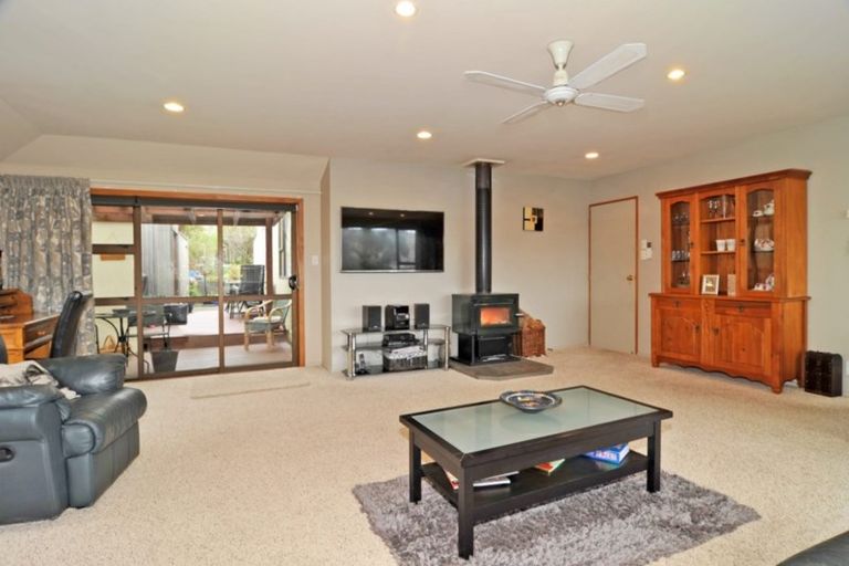 Photo of property in 26 John Street, Abbotsford, Dunedin, 9018