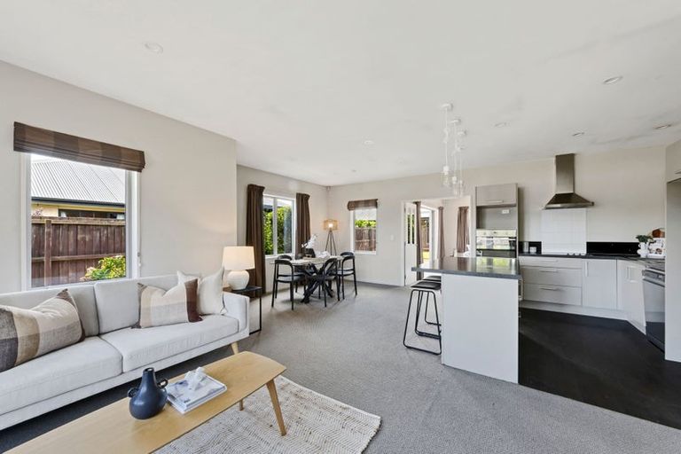 Photo of property in 186 Northbrook Road, Rangiora, 7400