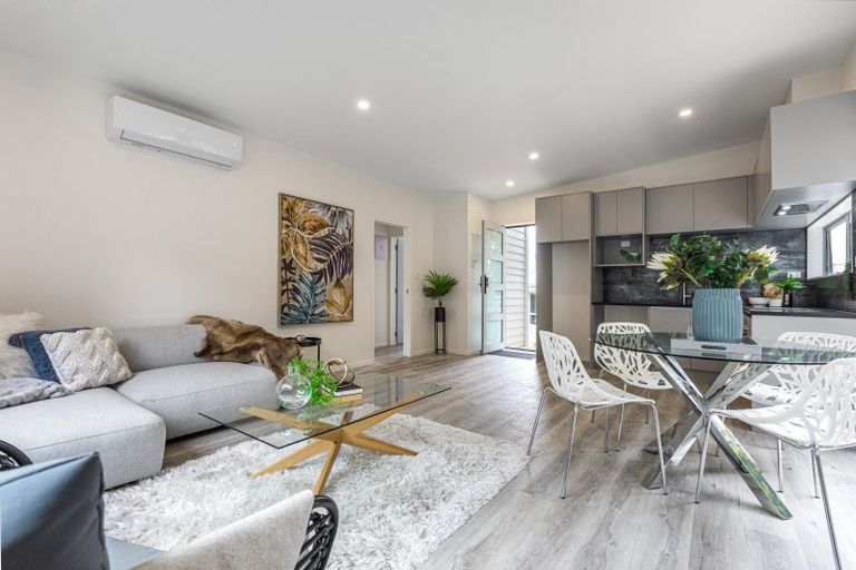 Photo of property in 64 Lemnos Place, Titirangi, Auckland, 0604