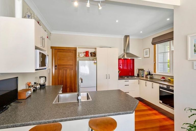 Photo of property in 14 Burnside Street, Waterloo, Lower Hutt, 5011