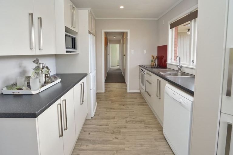 Photo of property in 84 Pohutukawa Drive, Pukete, Hamilton, 3200