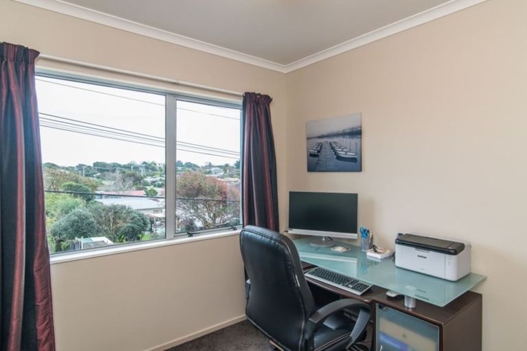 Photo of property in 126 Matai Road, Raumati South, Paraparaumu, 5032