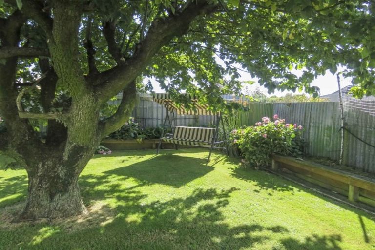Photo of property in 73 Regent Street, Newfield, Invercargill, 9812