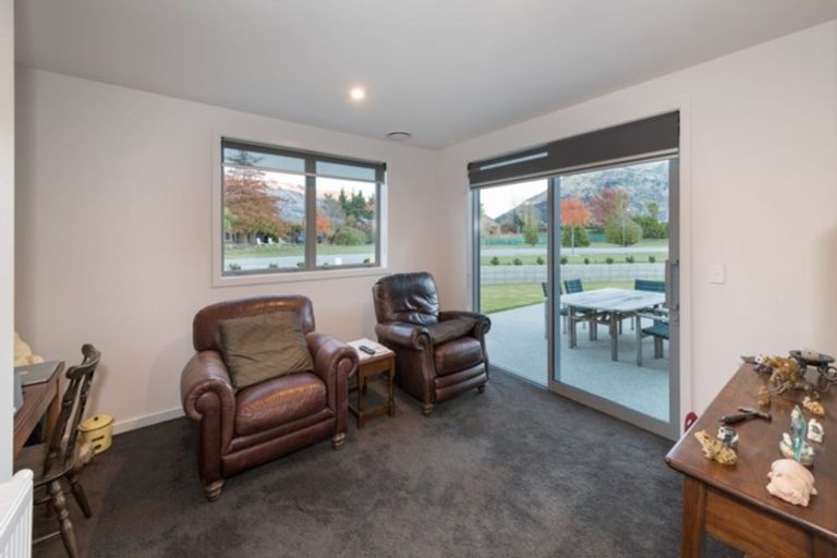 Photo of property in 1 Parkview Street, Wanaka, 9382