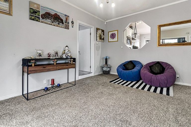 Photo of property in 1/24 Frances Street, Manurewa, Auckland, 2102