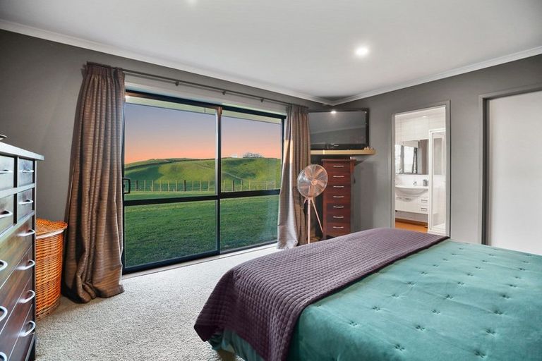 Photo of property in 350 Te Pahu Road, Te Pahu, Hamilton, 3285