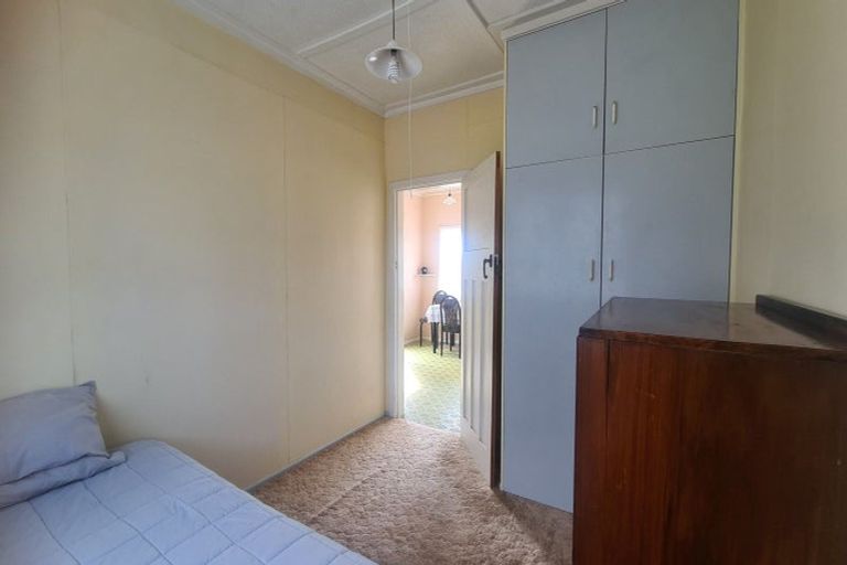 Photo of property in 3 King Street, Opunake, 4616