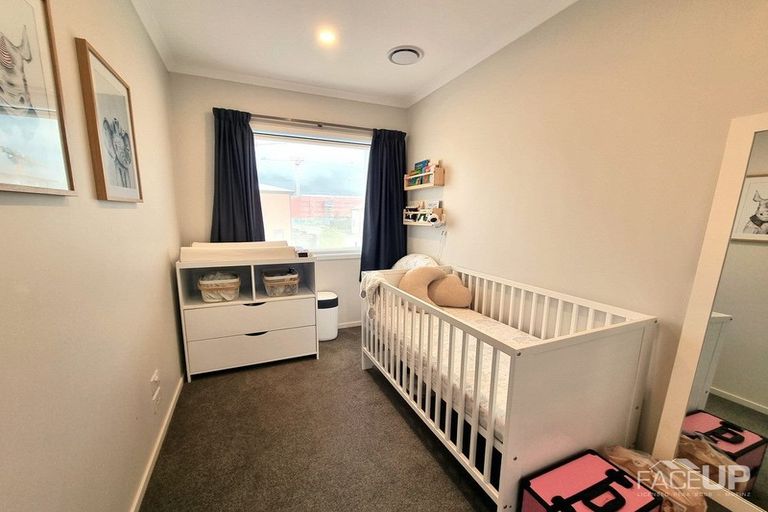 Photo of property in 31 Walter Merton Road, Hobsonville, Auckland, 0616