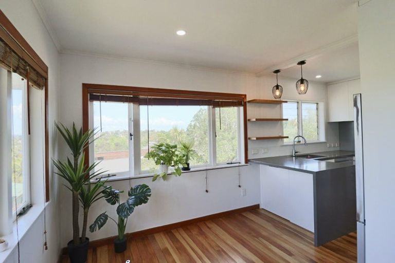 Photo of property in 182 Old Titirangi Road, Titirangi, Auckland, 0604