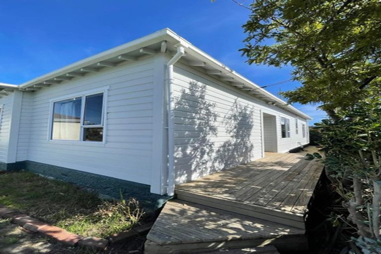 Photo of property in 9 Hargest Crescent, Saint Kilda, Dunedin, 9012