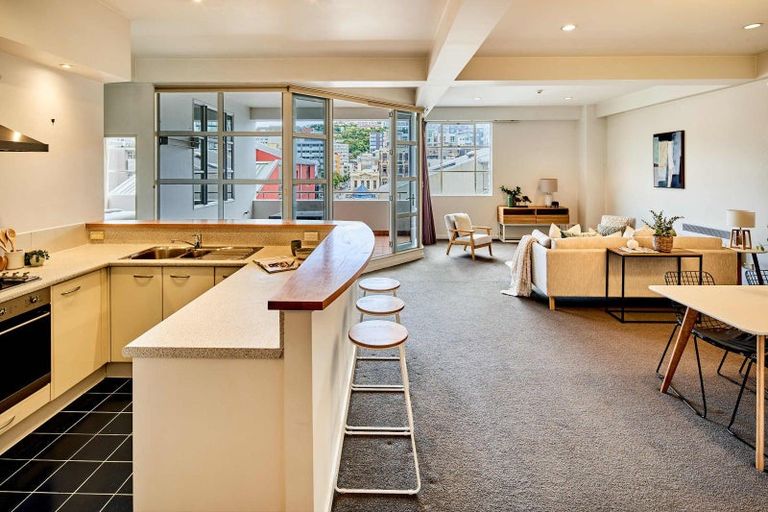 Photo of property in Atlas House, 6/22 Ghuznee Street, Te Aro, Wellington, 6011