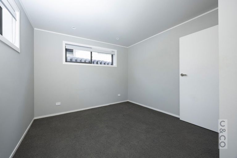 Photo of property in 19 Maude Street, Riverhead, 0820