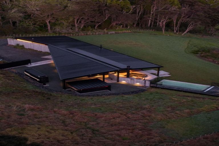 Photo of property in 22 Bishop Lane, Tawharanui Peninsula, Matakana, 0986