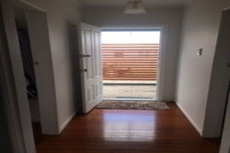 Photo of property in 1090 Paerata Road, Paerata, Drury, 2676