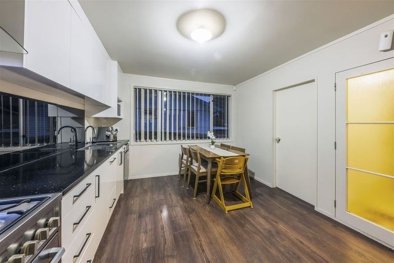 Photo of property in 14 Greenhaven Avenue, Opaheke, Papakura, 2113