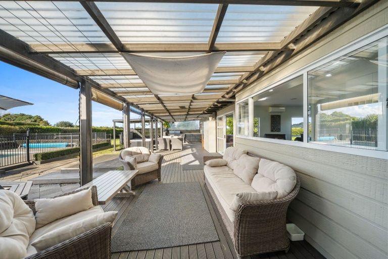 Photo of property in 968a Waiuku Road, Waiuku, 2681