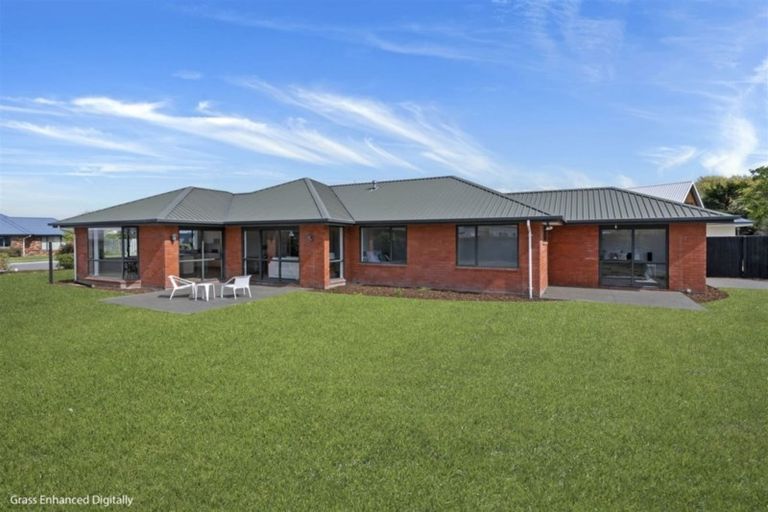 Photo of property in 36 Surfers Place, North New Brighton, Christchurch, 8083