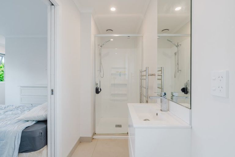 Photo of property in 1/18 Pickering Crescent, Chedworth, Hamilton, 3210