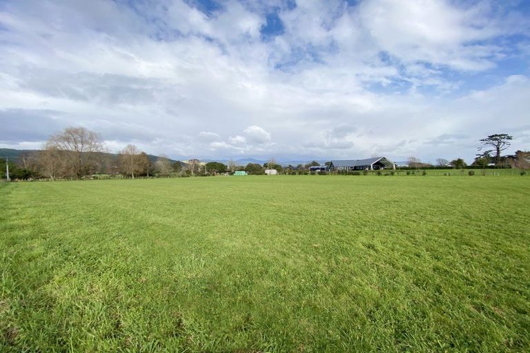 Photo of property in 61 Wakefield Road, Levin, 5571