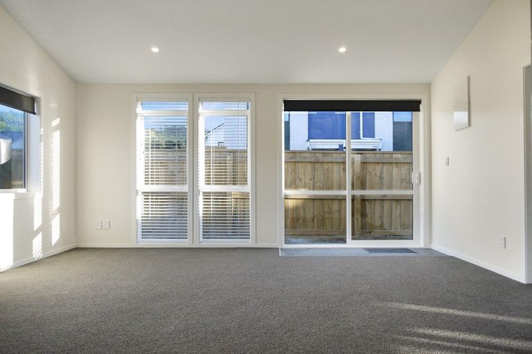 Photo of property in 13-15 Gillespie Street, Taita, Lower Hutt, 5011