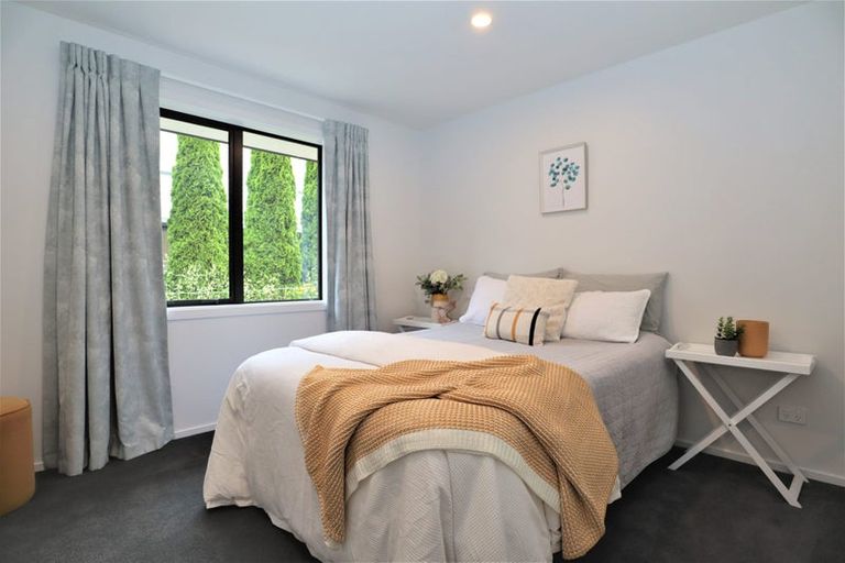 Photo of property in 5 North Foreland Street, Waihola, Milton, 9073