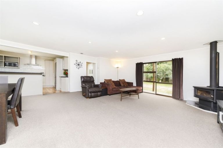 Photo of property in 75 Rangiotu Road, Himatangi, Palmerston North, 4477