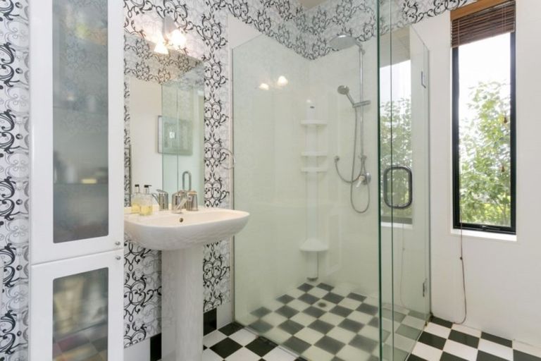 Photo of property in 50 Highland Drive, Acacia Bay, Taupo, 3385