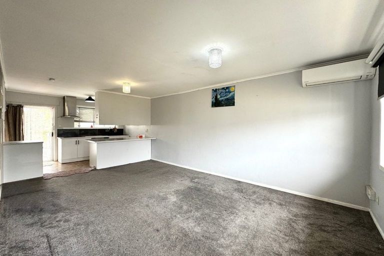 Photo of property in 2/43 Wyllie Road, Papatoetoe, Auckland, 2025