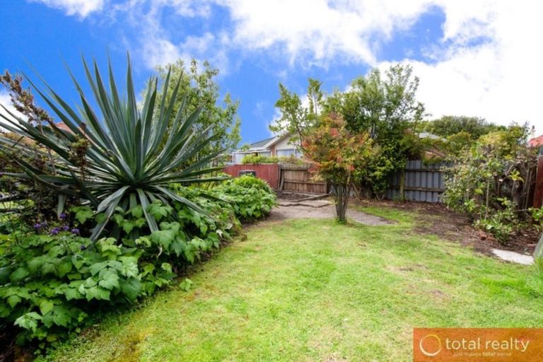 Photo of property in 24 Grove Street, Saint Kilda, Dunedin, 9012