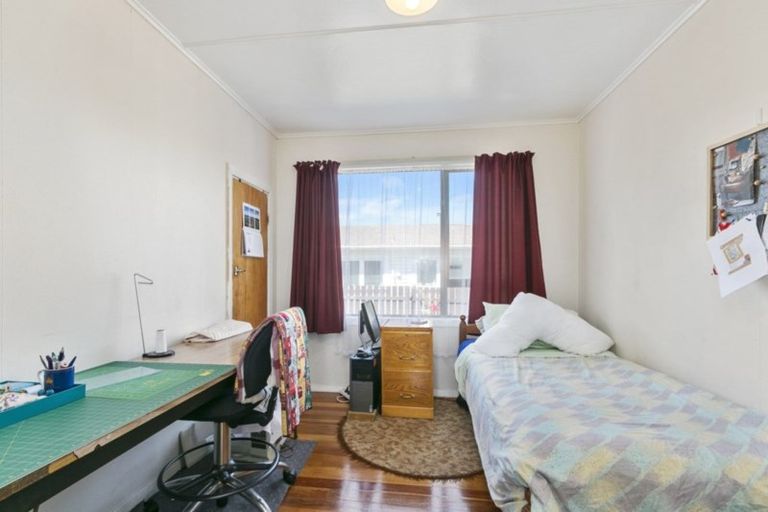 Photo of property in 19 Thirlmere Street, Wainuiomata, Lower Hutt, 5014