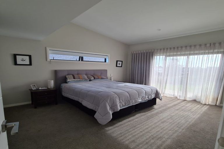 Photo of property in 17 Jonah Lomu Drive, Paerata, Pukekohe, 2124