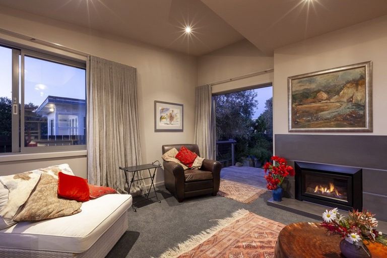 Photo of property in 88 Marine Parade, Paraparaumu Beach, Paraparaumu, 5032