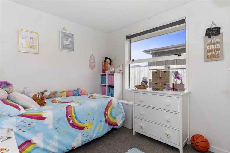 Photo of property in 15 Batty Street, Papamoa Beach, Papamoa, 3118