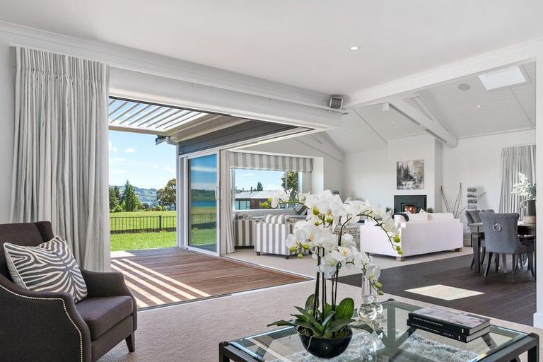 Photo of property in 7a Gordon Street, Jervoistown, Napier, 4112