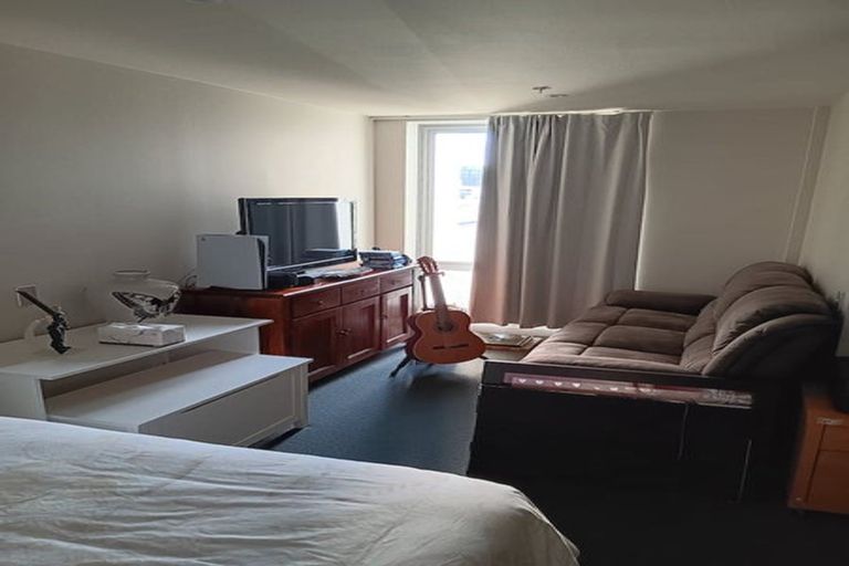 Photo of property in Republic Apartments, 2c/11 Tennyson Street, Te Aro, Wellington, 6011