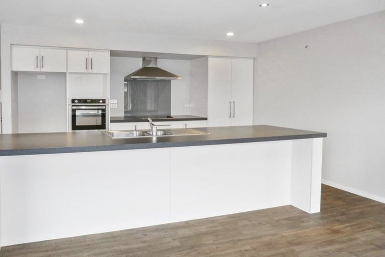 Photo of property in 6 Highworth Crescent, Rolleston, 7615