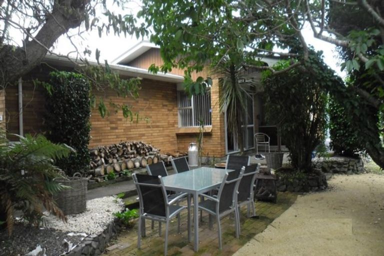 Photo of property in 46a Eatwell Avenue, Paraparaumu Beach, Paraparaumu, 5032