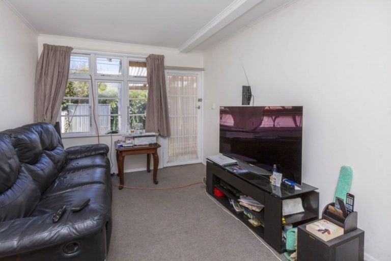 Photo of property in 2/5 Totara Street, Trentham, Upper Hutt, 5018