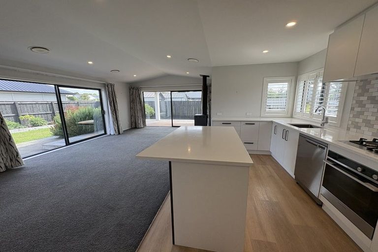 Photo of property in 11 Peony Drive, Greytown, 5712