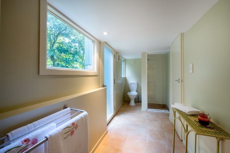 Photo of property in 8 Rangitoto View Road, Cockle Bay, Auckland, 2014